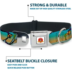 Looney Tunes Logo White Seatbelt Buckle Collar - Road Runner/Wile E. Coyote Scene1 Desert